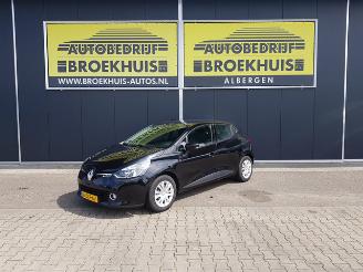 damaged trailers Renault Clio 1.5 dCi ECO Expression 2015/2