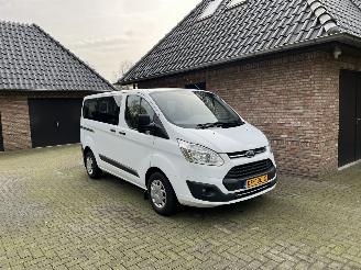 Vaurioauto  commercial vehicles Ford Transit Custom 2.0 TDCI 9 PERSOONS AIRCO 2016/8