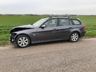 Avarii auto utilitare BMW 3-serie 320 6-bak 2008/3