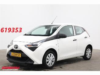 Toyota Aygo 1.0 VVT-i x-fun Airco Cruise picture 1