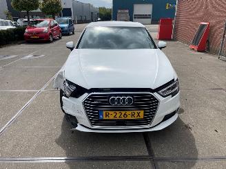 Coche siniestrado Audi A3  2017/7