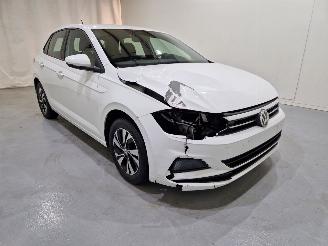 damaged trailers Volkswagen Polo 1.0 Comfortline Airco 5-Drs 2019 2019/4