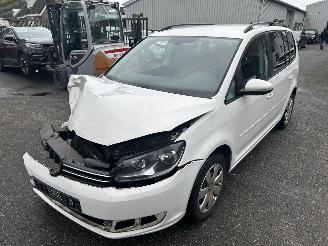 danneggiata veicoli commerciali Volkswagen Touran 1.2 TSI Comfortline 2011/9