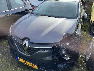 Schade bestelwagen Renault Clio 1.0 TCE Zen 2021/9