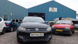 dañado vehículos comerciales Volkswagen Polo V (6R) Hatchback 1.2 TDI 12V BlueMotion (CFWA(Euro 5)) [55kW] 2011/1