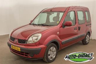 damaged other Renault Kangoo 1.6-16V 5 persoons Airco Expression 2006/4