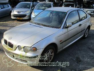 uszkodzony samochody osobowe BMW 3-serie 3 serie Compact (E46/5) Hatchback 316ti 16V (N42-B18A) [85kW]  (06-200=
1/02-2005) 2002/1