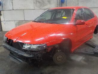 Damaged car Seat Leon Leon (1M1) Hatchback 5-drs 1.9 TDI PD 150 4x4 (ARL) [110kW]  (05-2002/=
09-2005) 2001/9