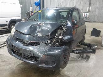 Auto incidentate Toyota Aygo Aygo (B10) Hatchback 1.0 12V VVT-i (1KR-FE) [50kW]  (07-2005/05-2014) 2009/3