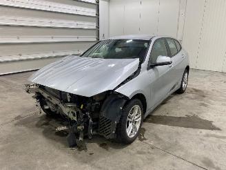Auto incidentate BMW 1-serie 118 2020/1