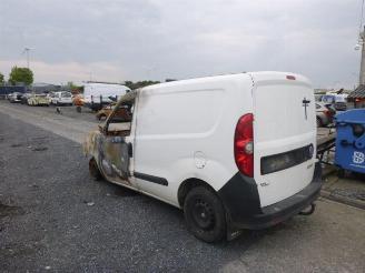 Auto incidentate Fiat Doblo 1.6 MULTIJET 2014/7