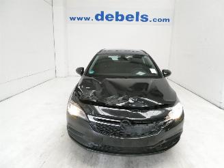Auto incidentate Opel Astra 1.4 EDITION 2016/12