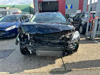 damaged motor cycles Volvo V-40 1.6 CROSS COUNTRY 2013/5
